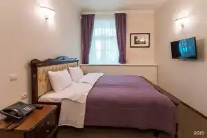 Kamennoostrovskaya Hotel, St. Petersburg