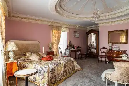 Usad'bu Mar'ino - 81