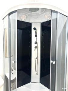 Democrat on Fontanka 104 2K - 62