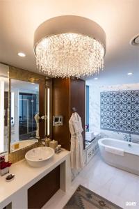 Crowne Plaza - Congress, an IHG - 95