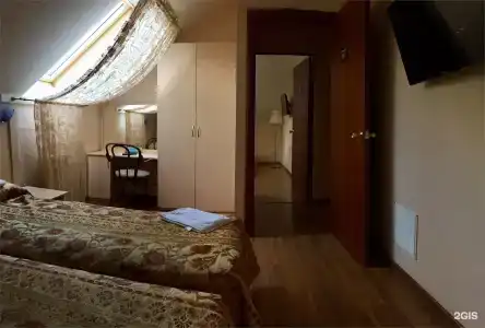 Kottedzhi u ozera - 122