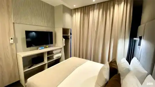 Kottedzhi u ozera - 201