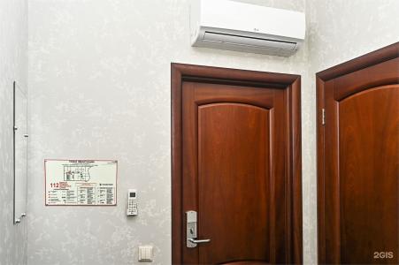 Dvorets Svadeb - 100