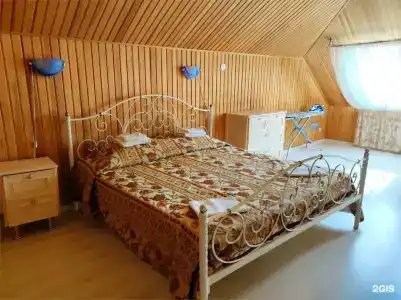 Kottedzhi u ozera - 221