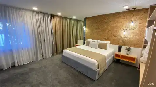 Kottedzhi u ozera - 97