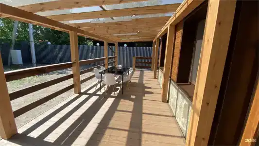 Kottedzhi u ozera - 101