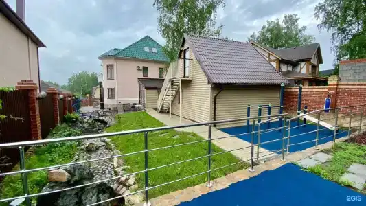 Kottedzhi u ozera - 165