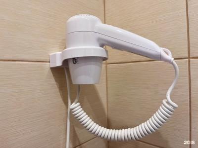 Demokrat na 9-oy Sovetskoy 5A - 70