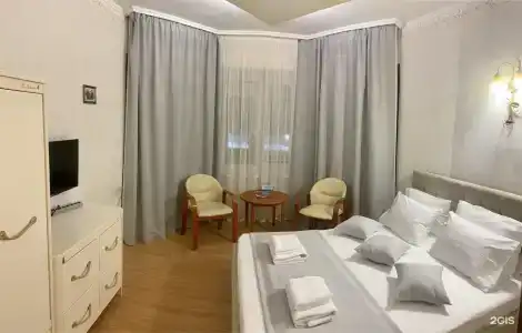 Kottedzhi u ozera - 167