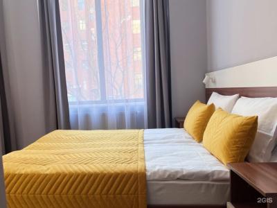 Demokrat na 9-oy Sovetskoy 5A - 61