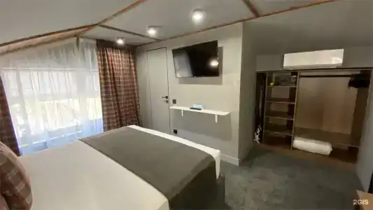 Kottedzhi u ozera - 199