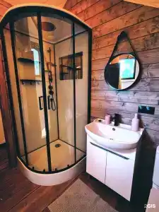 Domiki i doski Tourist base - 80