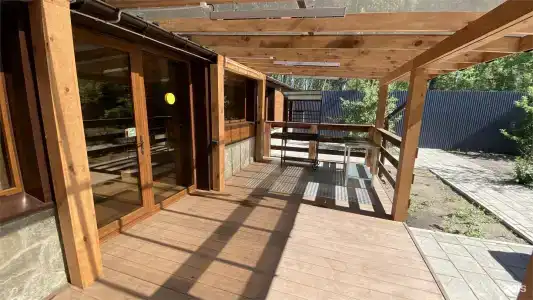 Kottedzhi u ozera - 103