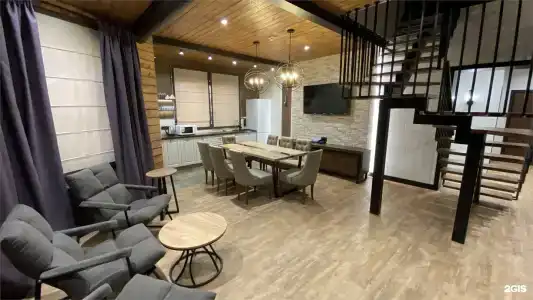 Kottedzhi u ozera - 188