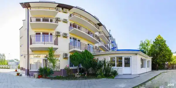 Morskaya Volna - 32