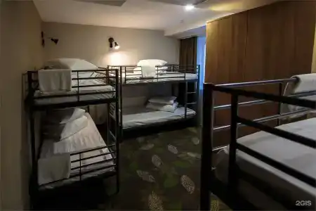 Gostinitsa "Devon" - 76