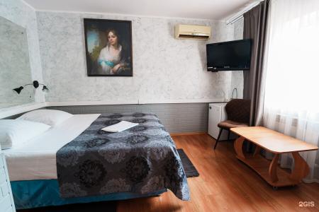 Patio Mini-Hotel - 195