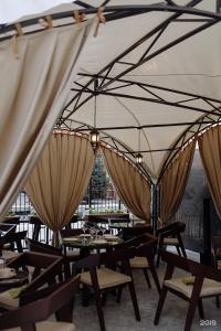 Grand Boutique - 81
