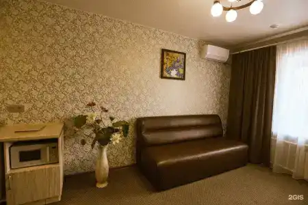 Gostinitsa Royal - 100