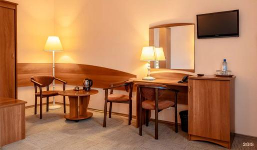 Cronwell Nika Centr - 65