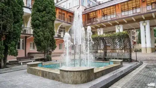 Sanatoriy Tsentrosoyuz Kislovodsk - 2