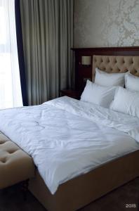 Grand Boutique - 34