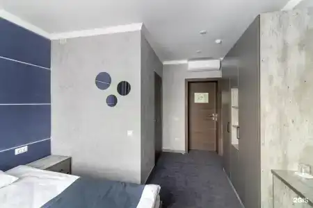 7 nebo - 33