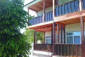 Na Kommunalnikov 23 Guest House, Feodosiya