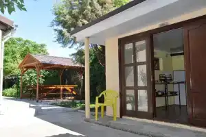 Karina Guest house, Mezhvodnoye