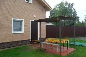 Kottedzh v Pokrovke Cottage, Gatchina