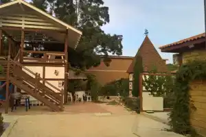 Dom u ozera Cottage, Sevastopol