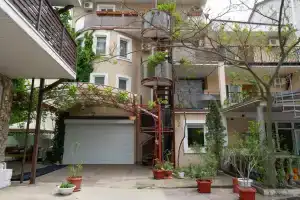 Elling Oazis Guest House, Feodosiya