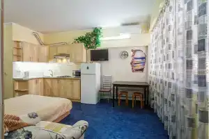 Otelʹ "Alta Akvamarin", Yalta