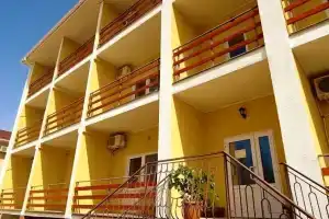 Guest House Sevil, Saky