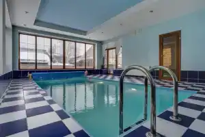 Glukhovo Private House, Glukhovo