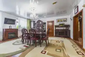 Guest house DreamHouse, Verkhnyaya Pyshma
