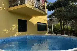 Guest house Arev v 5 minutah ot morya, Alakhadzi