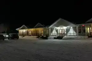 Klyovoe mestechko Tourist base, Kamskoye Ustye