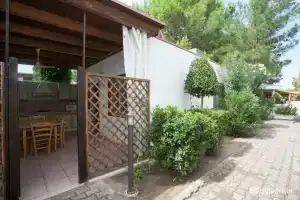 Villaggio Albatros, Lesina