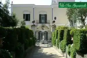 Villa San Gennariello B&B, Portici