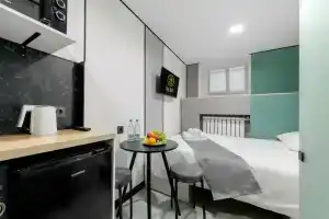 Veda Aparts River House