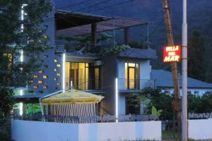 Villa Del Mar, Gonio