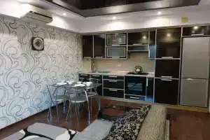 "Helga Park Frunze" Apartments, Yevpatoriya