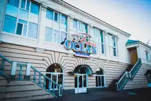 Okean Hotel, Bolshoy Kamen