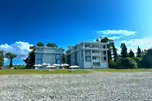 ApsnyPearl Hotel, Candripsh