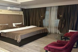 Hotel Monroe, Almaty