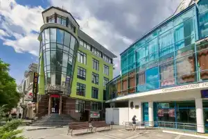 5 Avenue Guest House, Simferopol