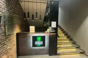 Green Doors Hotel