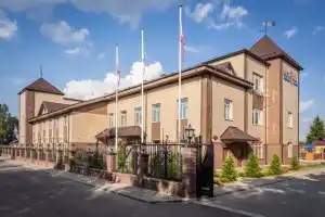 Ostroviya Hotel, Ust-Luga