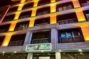 Grand Palace Hotel, Istanbul